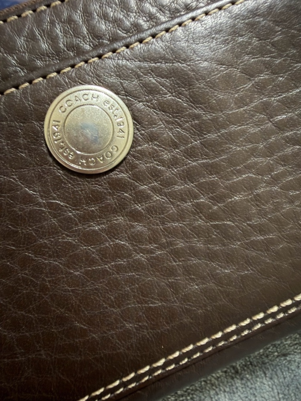 Coach Brown Pebble Leather Zip Around Accordion Chelsea Wallet - Picture 2 of 6